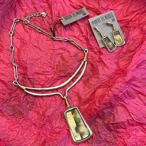 Sculptural pendant and earring set